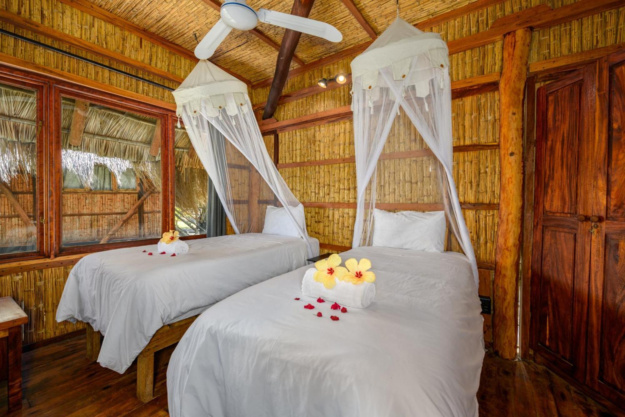 Ocean Pearl Beach Lodge ビランクロス エクステリア 写真