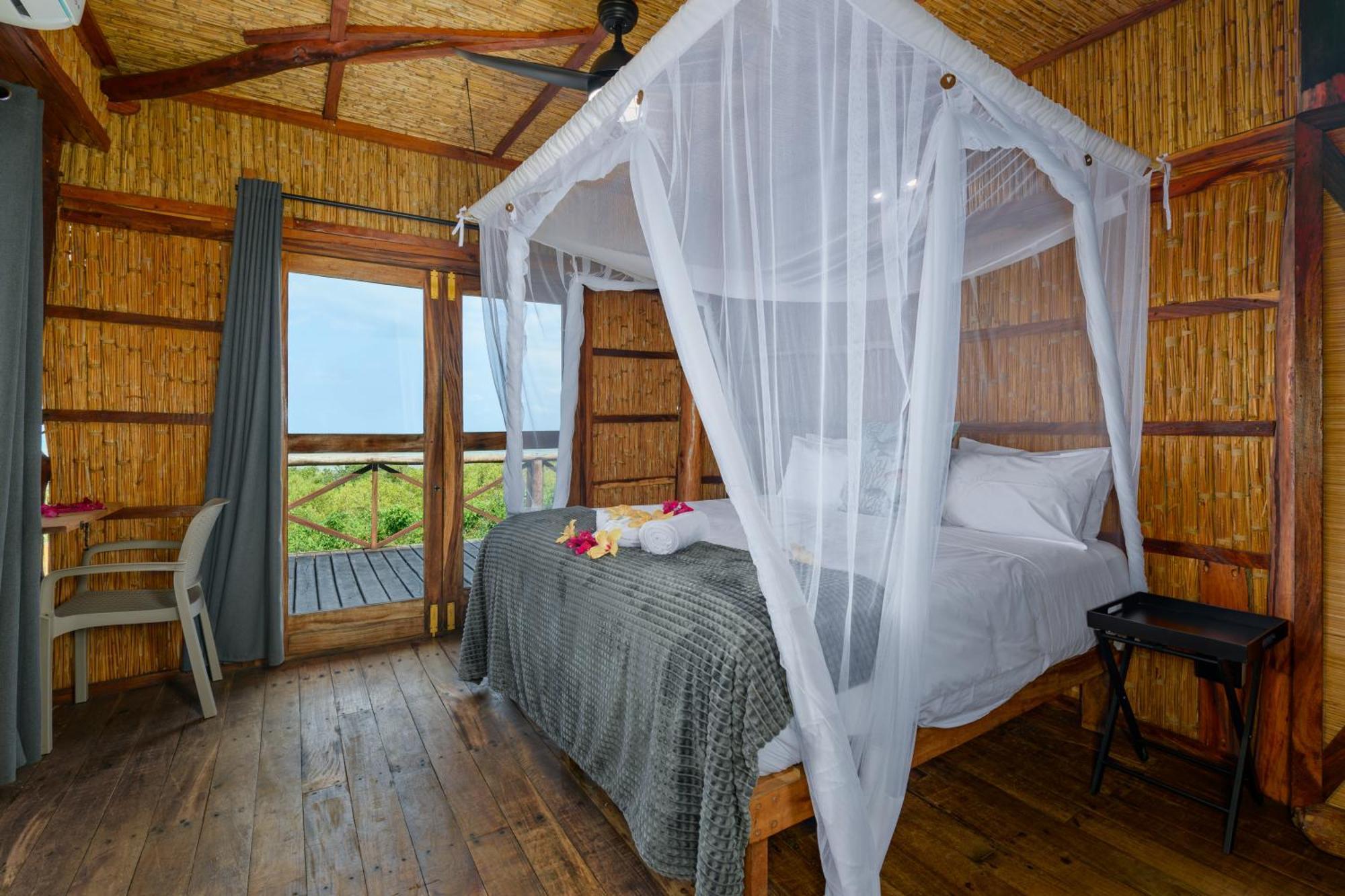 Ocean Pearl Beach Lodge ビランクロス エクステリア 写真