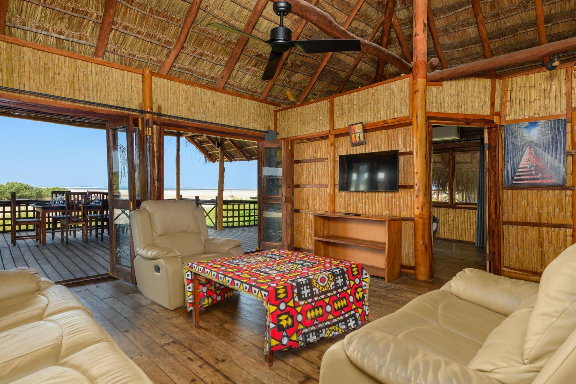 Ocean Pearl Beach Lodge ビランクロス エクステリア 写真